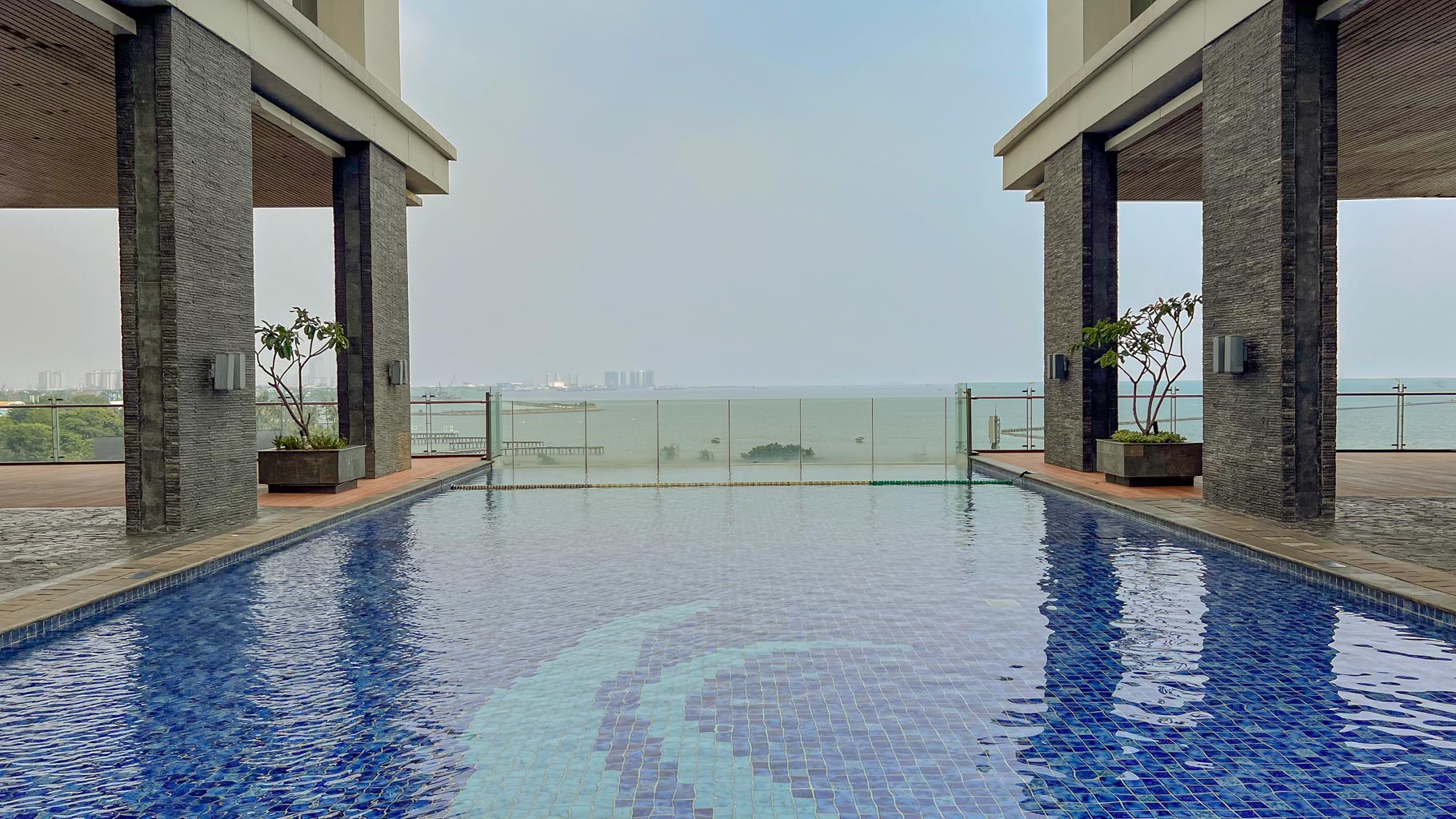 Kolam Renang 2